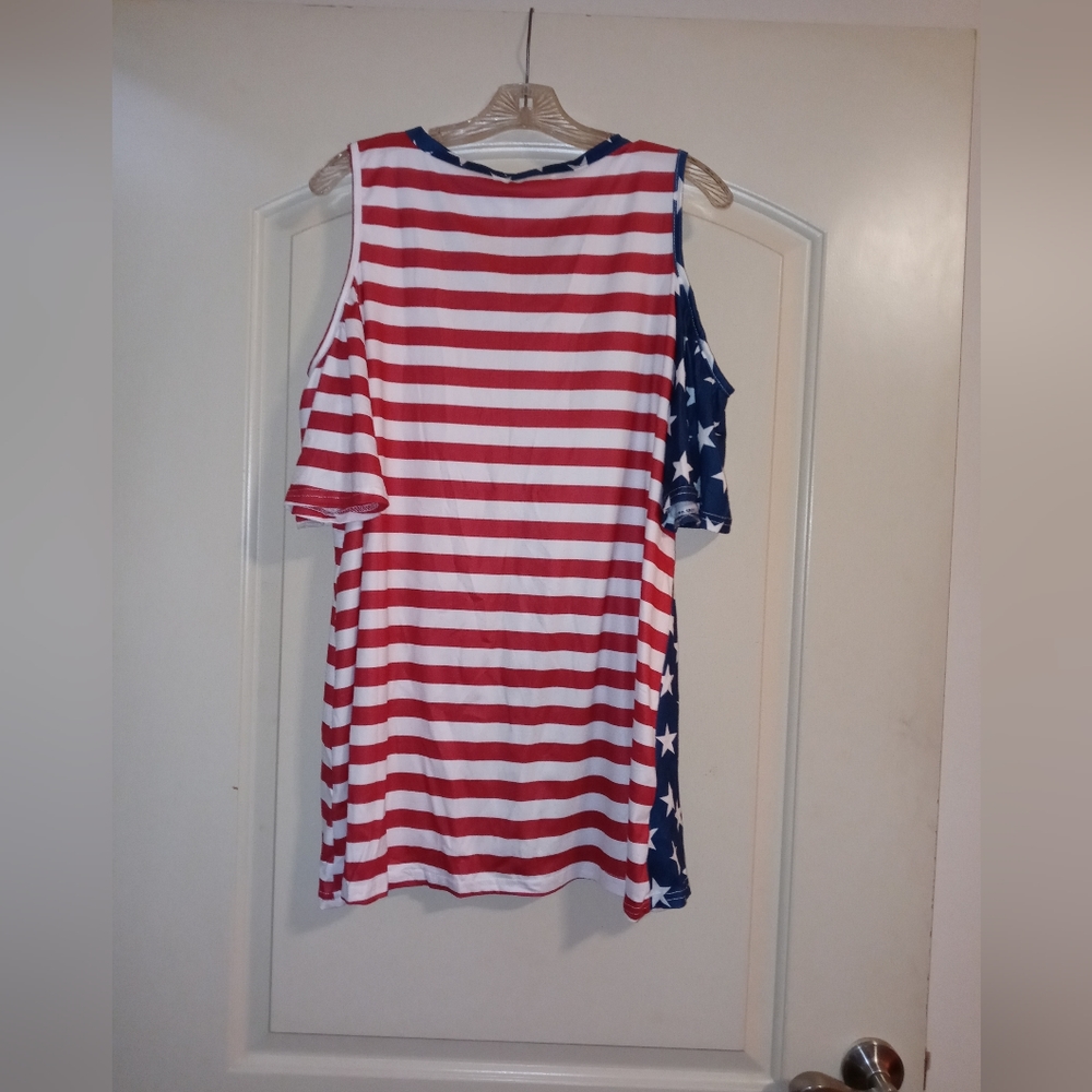 Womens 4th of July Cold Shoulder VN sleeve casual top. - Picture 2 of 6